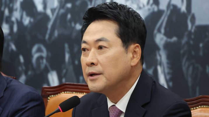 장동혁 “李, 느닷없이 모병제…청년 지지율 폭락하자 조급”