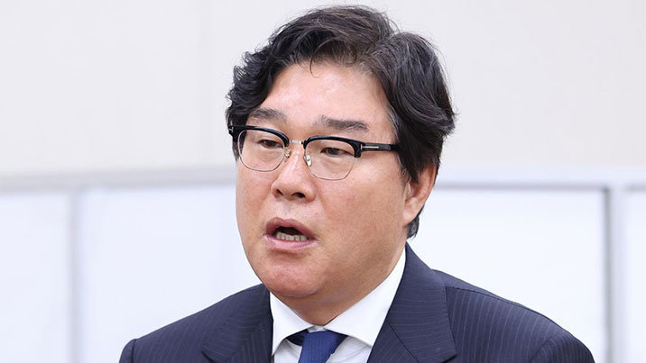 김성태 ‘대북송금 뇌물 혐의’ 재판 다시 받는다…공소기각 취소