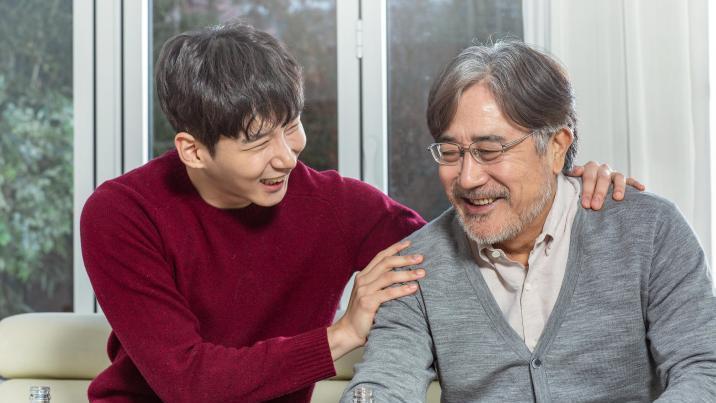 방 내준 어르신, 말벗 된 대학생… 남과 사는 ‘60만 식구’