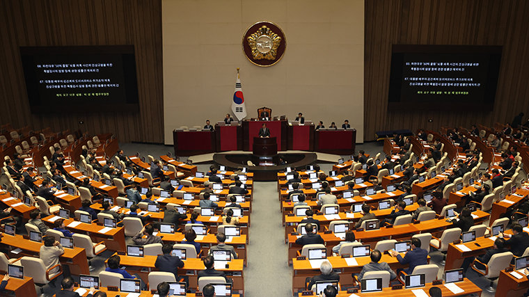 ‘채상병 특검법’ 국회 본회의 통과