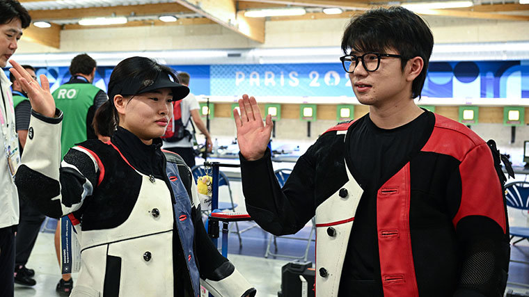 ‘밀레니엄 베이비’ 박하준-금지현 은빛 총성, 파리올림픽 한국 선수단 첫 메달 명중