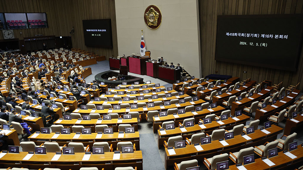 野 6당 “尹 내란죄” 탄핵안 제출… 與 “반대” 당론 채택