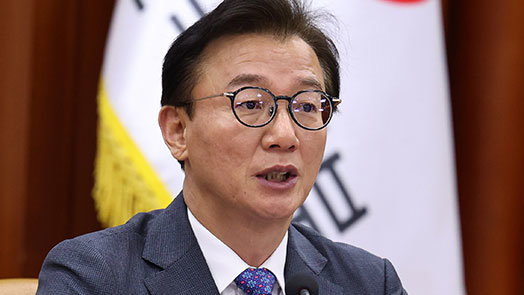 통일교 前간부 “전재수에 현금-명품시계 전달”…田 “전부 허위”
