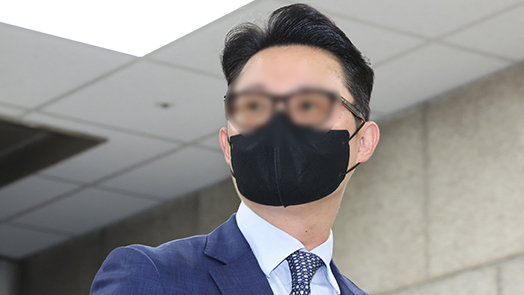 윤영호 보고문에 “文정부 국정상황실장과 진지한 미팅”