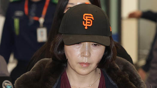 김경 “1억원 줄때, 강선우도 함께 있었다” 자수서