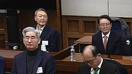 윤석열 무기징역 선고…“내란 우두머리죄 성립”