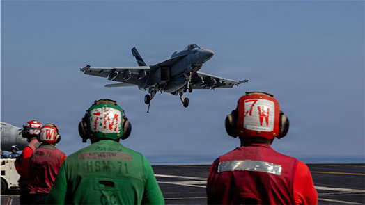 美, 이란 3000곳 타격-43척 파괴…트럼프 “10점 만점에 15점”