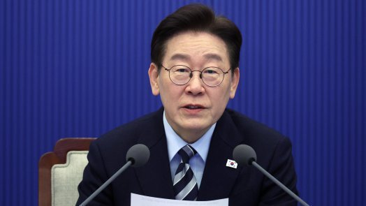 李 “신속히 민생 지원…직접 지원땐 현금보다 지역화폐로”