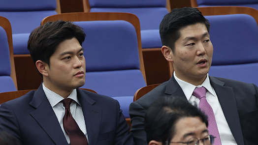 “장동혁 비판자를 선대위장에”…국힘 소장파 ‘리더십 교체’ 목청