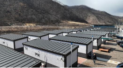“불타는 차 안, 아내 눈빛 선한데”…산불 1년, 남겨진 사람들