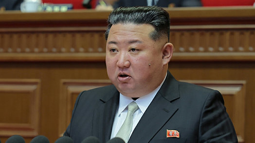 김정은 “한국을 가장 적대적 국가로 공인…철저히 배척하고 무시”