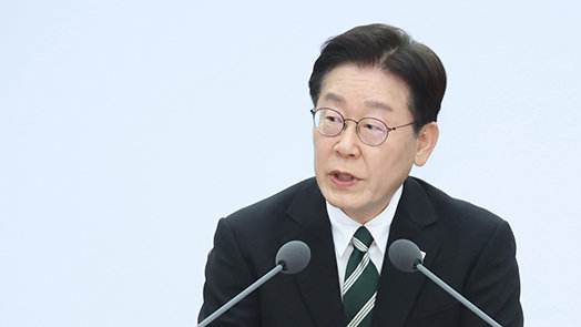 다주택 5급 이상 공무원… 靑 “승진 배제 방안 검토”