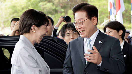 李-다카이치 “한일, LNG·원유 협력 강화…비축정보 공유 심화”