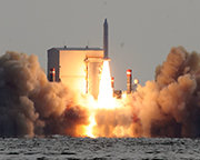 軍, 고체 우주발사체 3차발사 성공… “독자 발사로 핵심기술 검증”