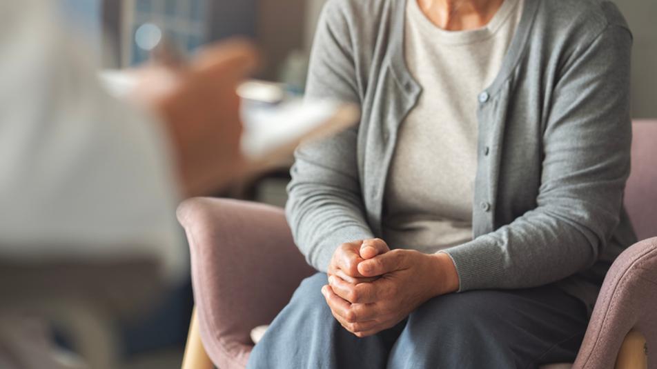 폐경때 알츠하이머 닮은 뇌로 변화…여성 치매 많은 이유?[노화설계]