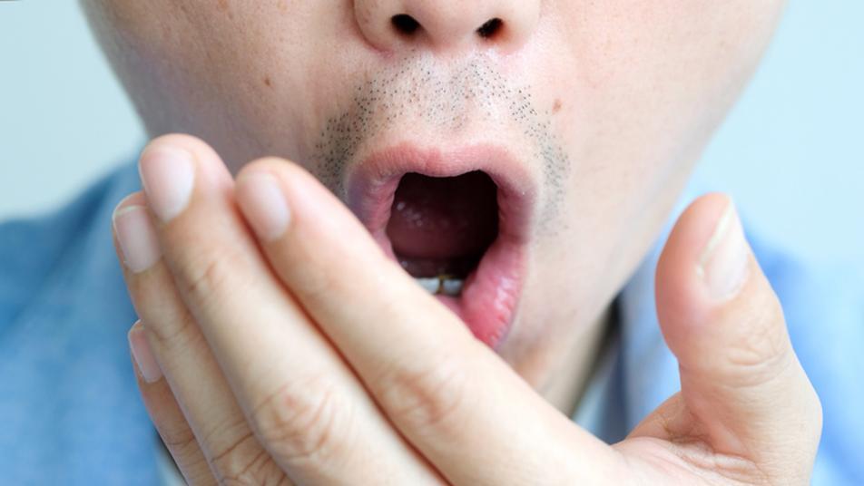 “봄에는 입냄새 더 심해진다?”…방치하면 임플란트 지름길