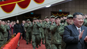 북한, 지뢰 제거 희생자 공개하며 김정은 결사옹위 서사 집중 조명