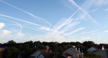 비행기 구름이 기후변화에 영향을 미친다고?