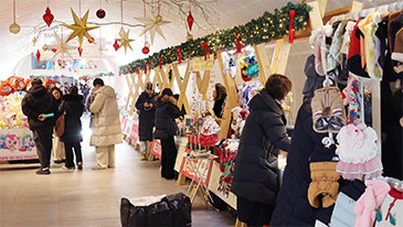 캐럴-푸드트럭-마켓… 한강서 ‘로맨틱 크리스마스’