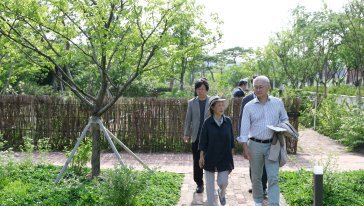 “조경은 세상을 변화시키는 아름다움의 실천”