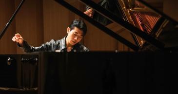 피아노 치는 래퍼, 세종문화회관에 선다