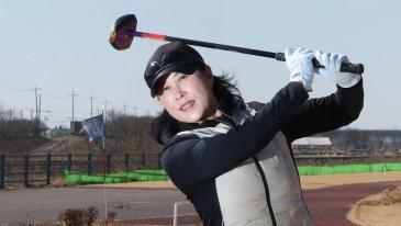 “아직 파크골프 안 하세요? 최고의 실버 스포츠입니다”