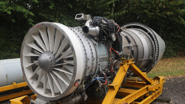 여객기 엔진은 왜 계속 커질까