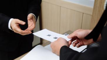 마음을 전하는 돈, 처음 생각한 금액이 맞다