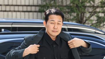 배우 박성웅 ‘임성근 위증’ 재판 증인 출석
