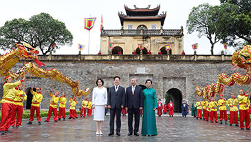 李대통령, 베트남 탕롱황성 방문으로 순방 마무리