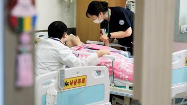 말기암 80대, 임종前 이틀만 호스피스… 100만명당 병상 37개뿐