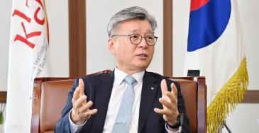 “논문-특허 중심 R&D 탈피… 연구 성과, 시장과 연결해야”