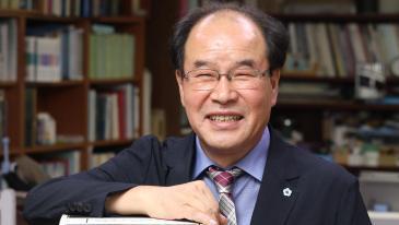 “첨성대는 은하수왕 내려온 신궁”… 고대 우주관 정립한 15년 집념