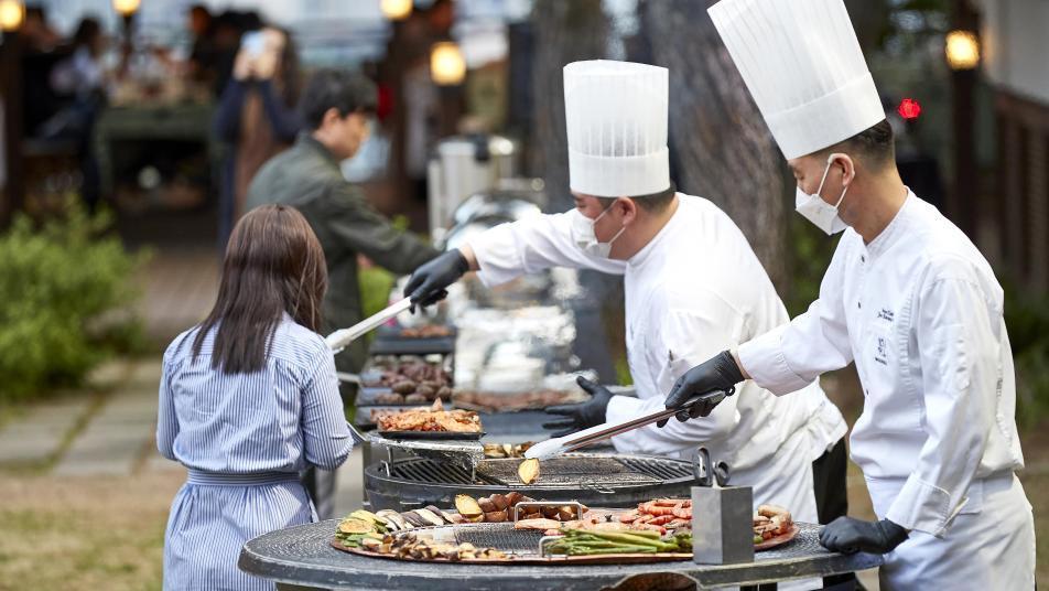 신록의 계절, 호텔 ‘야장’엔 특별한 게 있다