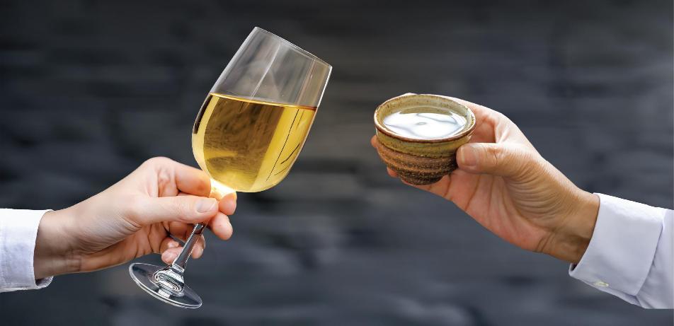 맑고 깔끔한 ‘화·사酒’에 손이 간다