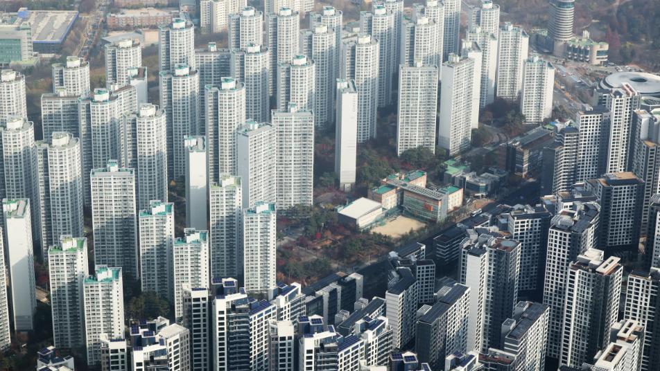 “제가 먼저 계약할게요”… 2030, 한 집 두고 ‘패닉 바잉’ 경쟁