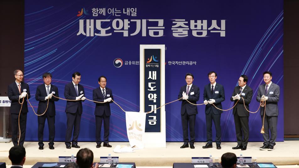 부동산 정책 효과 안갯속인데 공무원에 파격 성과급[금융팀의 정책워치]