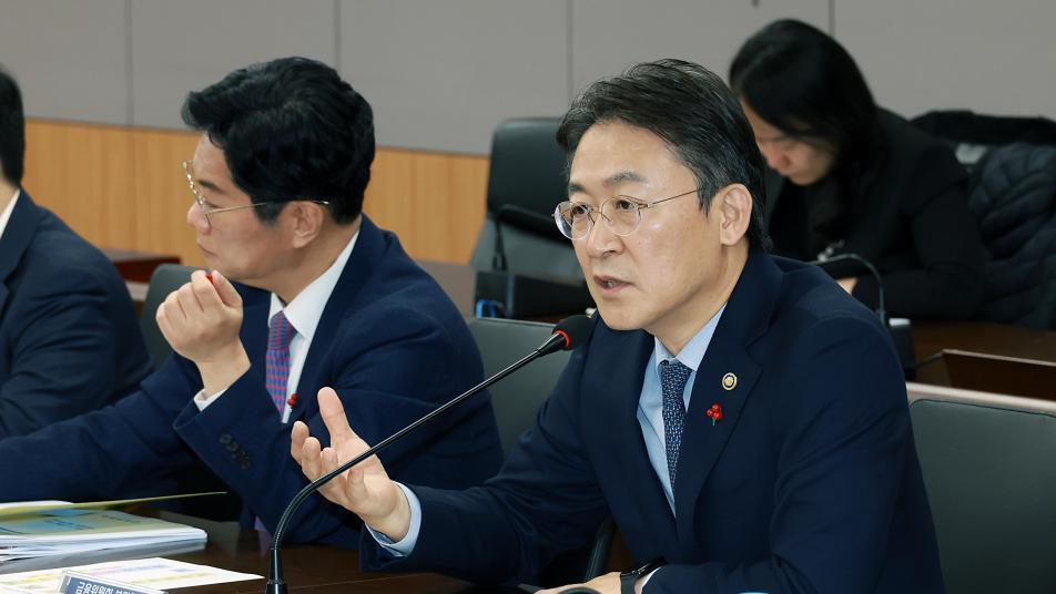 고령층에 금융교육… ‘치매머니 착취’ 막는다