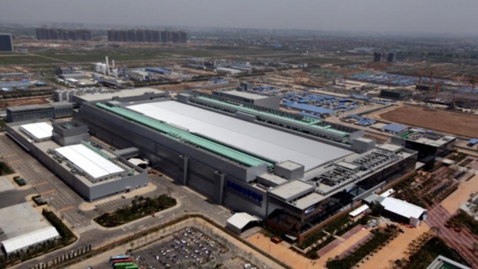 美 “삼성·SK 中공장 반도체 장비 반입, 1년 단위로 승인”