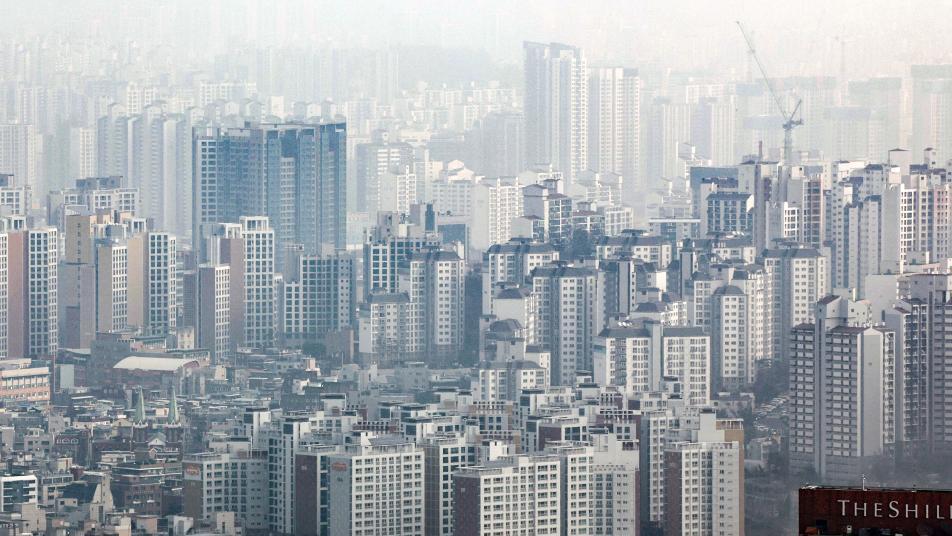 비거주 다주택 대출 조인다…LTV 낮추고 만기연장 더 까다롭게