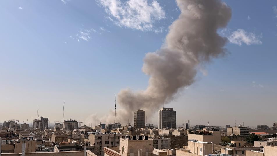 이란 공습에 코인 4~6% 급락…유가 배럴당 150달러 갈수도