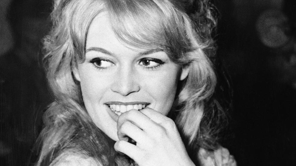 “한국 개고기 먹어 야만”…佛배우 브리지트 바르도 별세