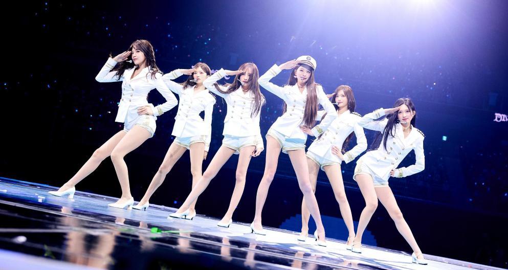 아이브, 팬콘 성황리 마무리…‘소원을 말해봐’ 환호 터졌다