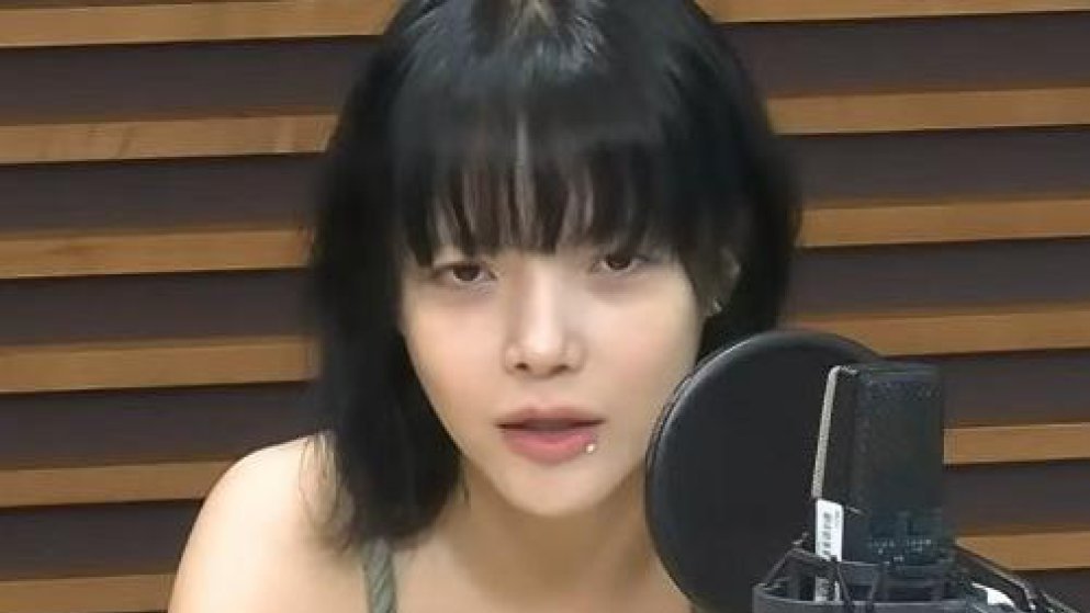 지민 “짧은치마 역주행에 큰 용돈…그 돈으로 새 앨범”