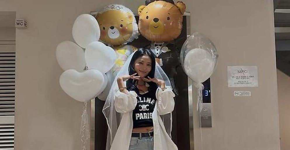 재혼하는 오윤아 면사포 썼다 “진심으로 감사합니다”