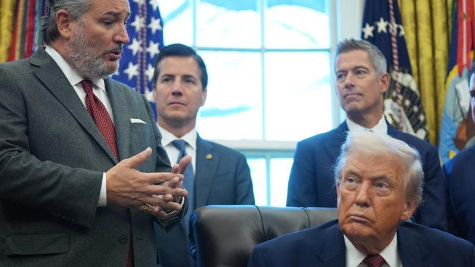 트럼프 “車연비 규제 대폭 완화”… 바이든 정책 또 뒤집기