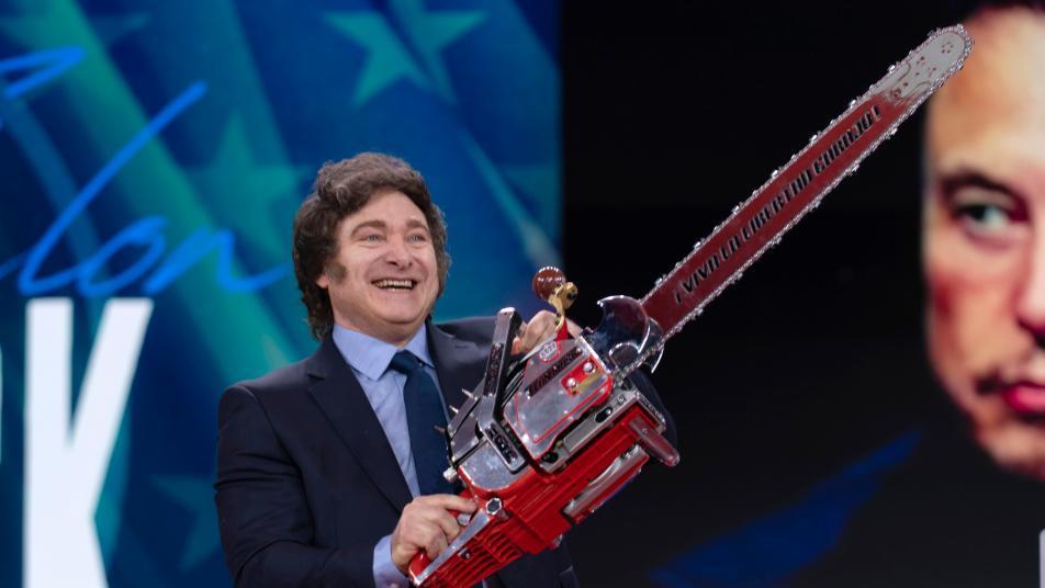 아르헨 ‘전기톱 긴축정책’ 2년…물가 잡았지만 성장·고용 적신호