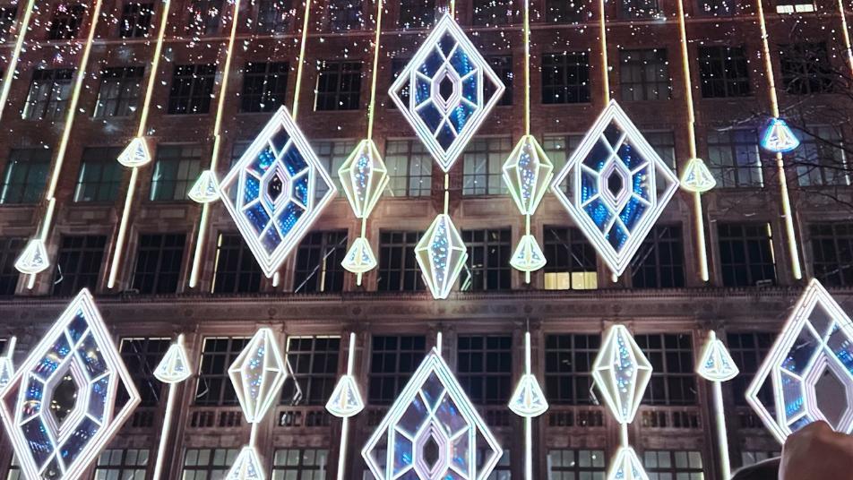 창문의 축제[뉴욕의 순간]