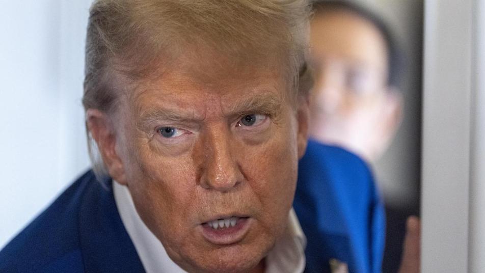 美 “미국인은 당장 이란 떠나라” 긴급 공지…트럼프 개입 임박?