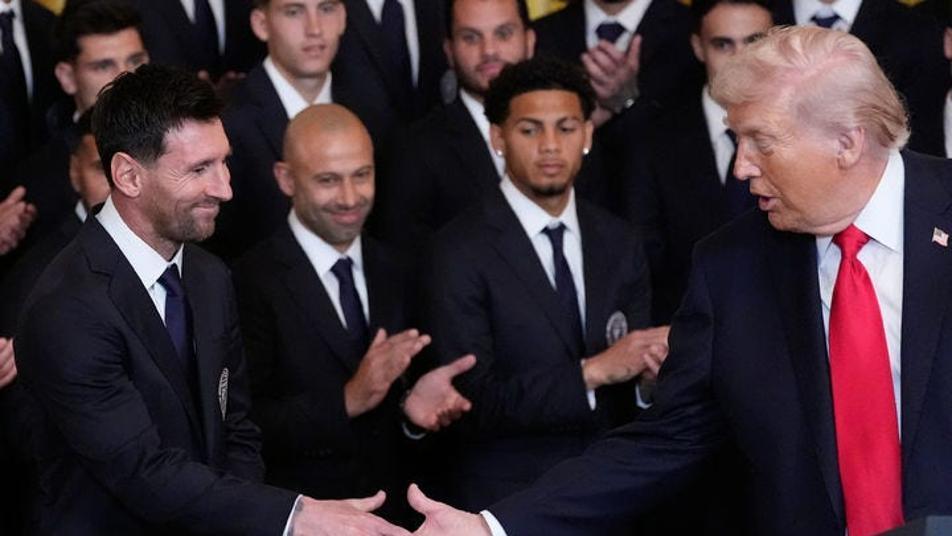 전쟁중 메시 백악관 초청한 트럼프 “호날두 대단해”